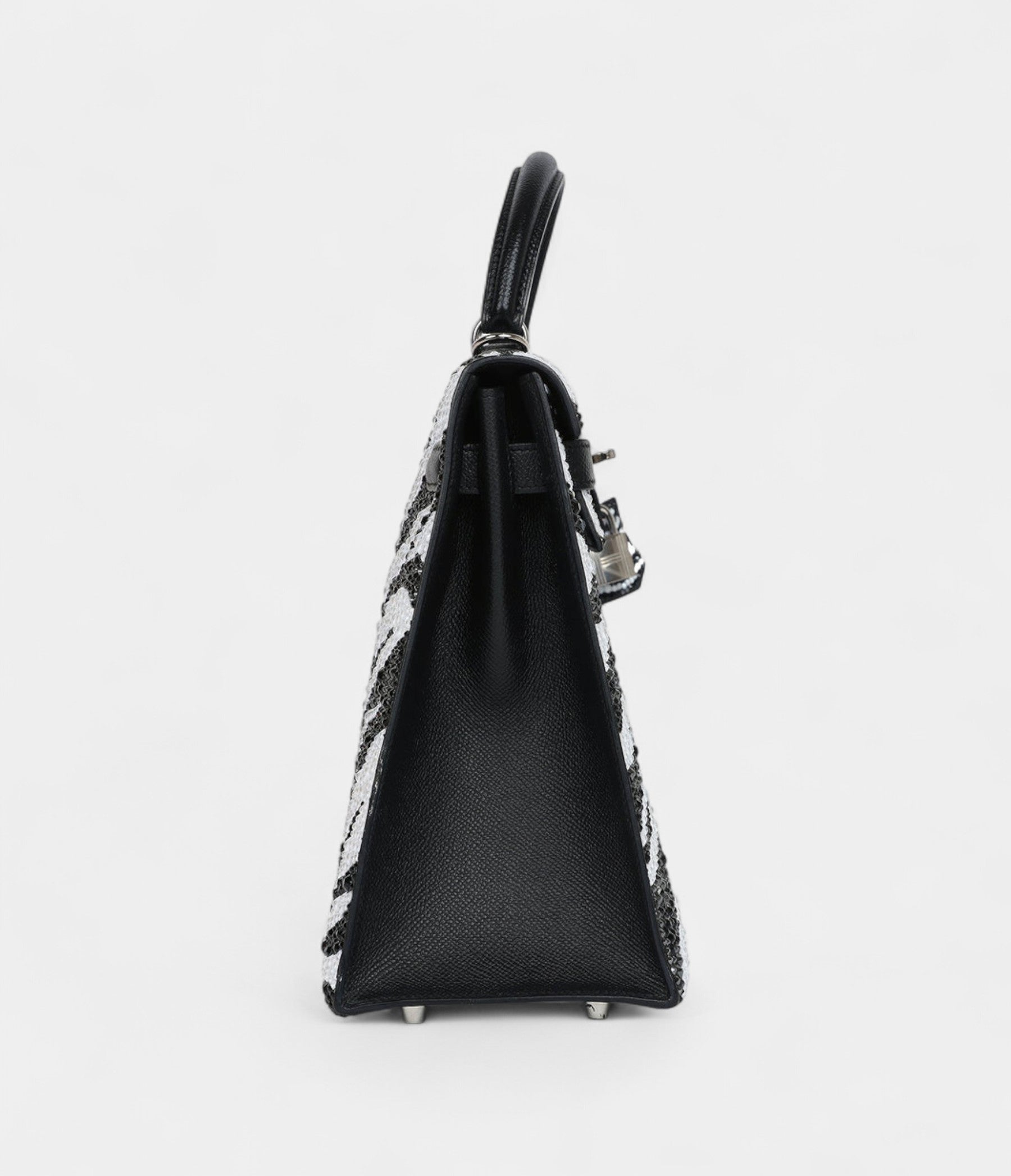 HMKelly 32 Zebra Black Epsom Palladium Hardware
