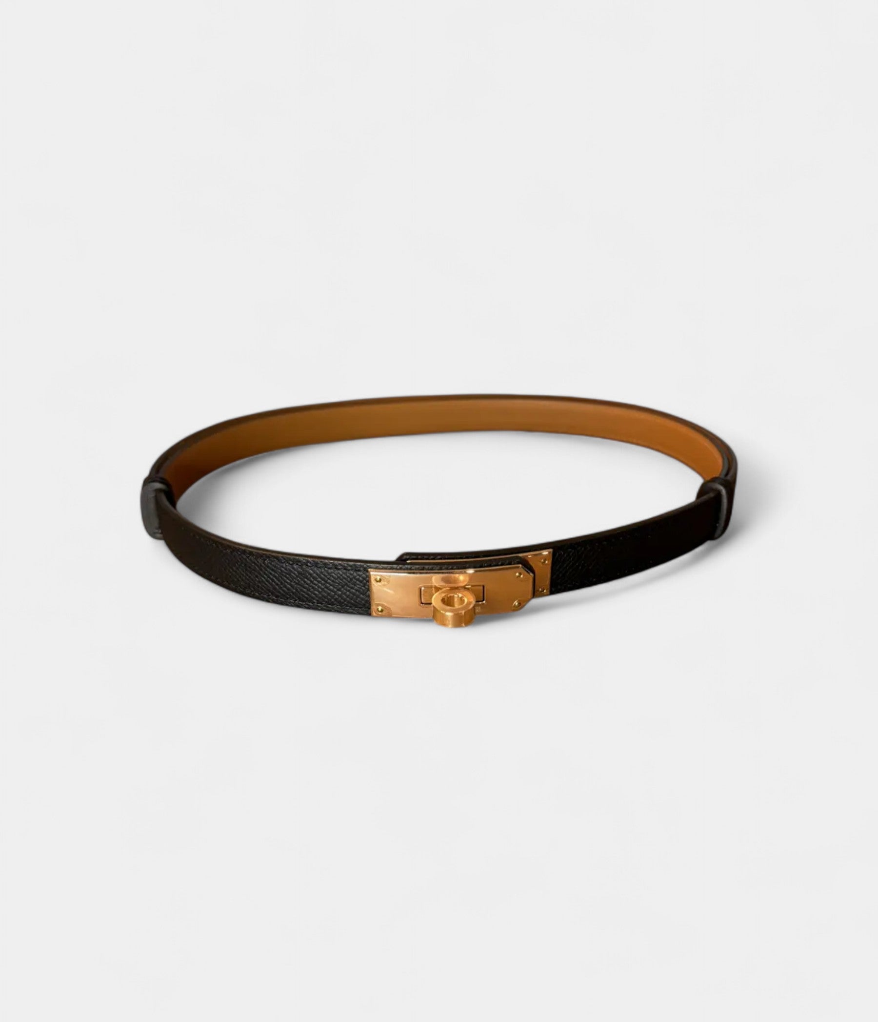 HMKelly Leather Belt A Timeless Emblem of Elegance
