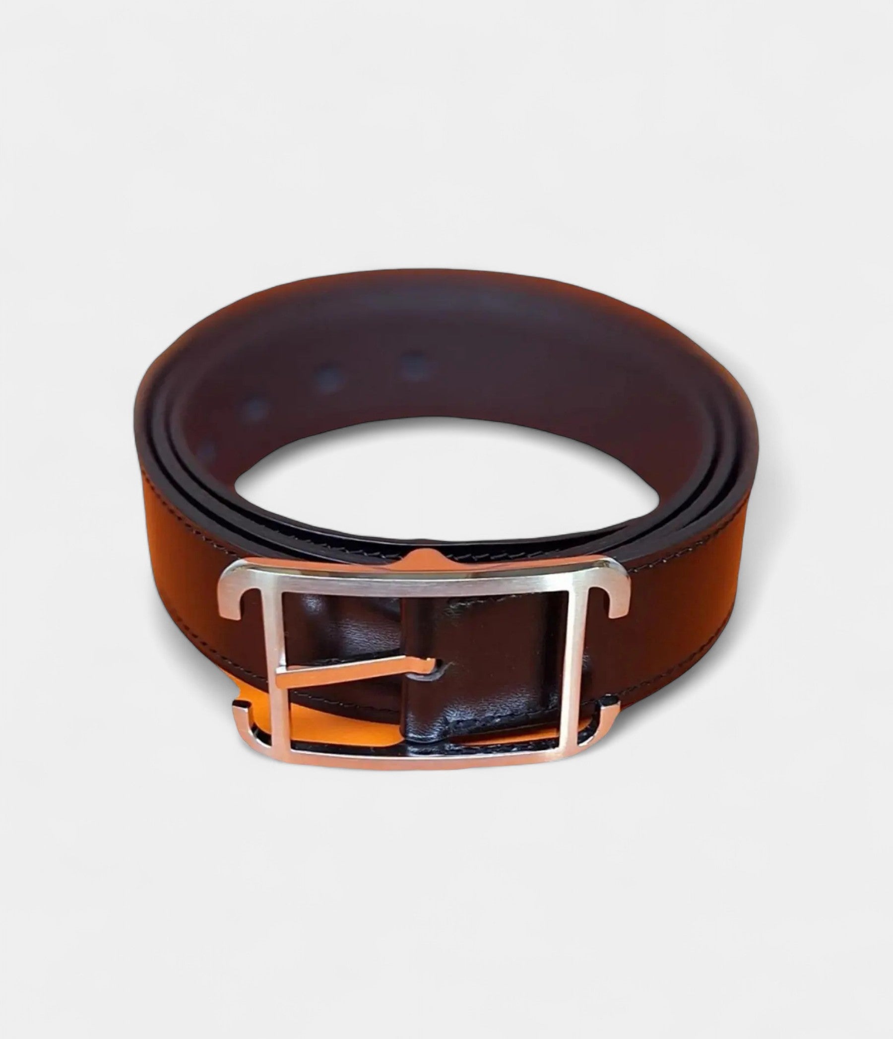 HMLeather Belt A Signature of Timeless Elegance