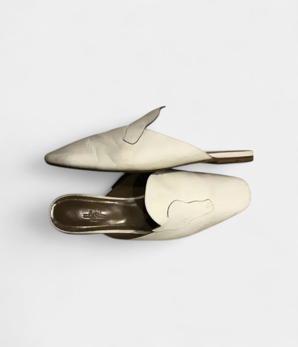 HMLeather Mules & Clogs A Fusion of Comfort and Elegance