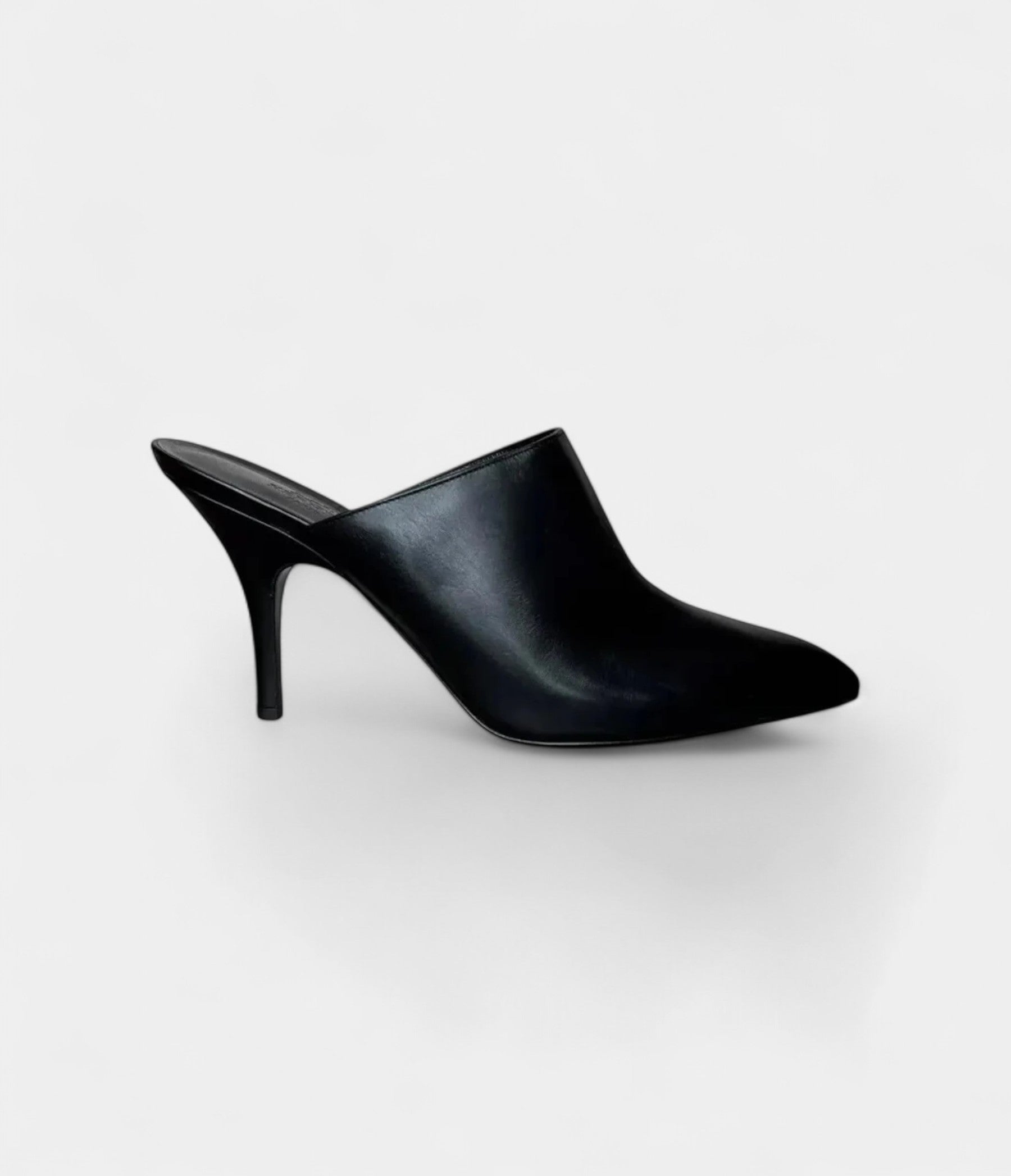 HMLeather Mules & Clogs The Art of Effortless Luxury