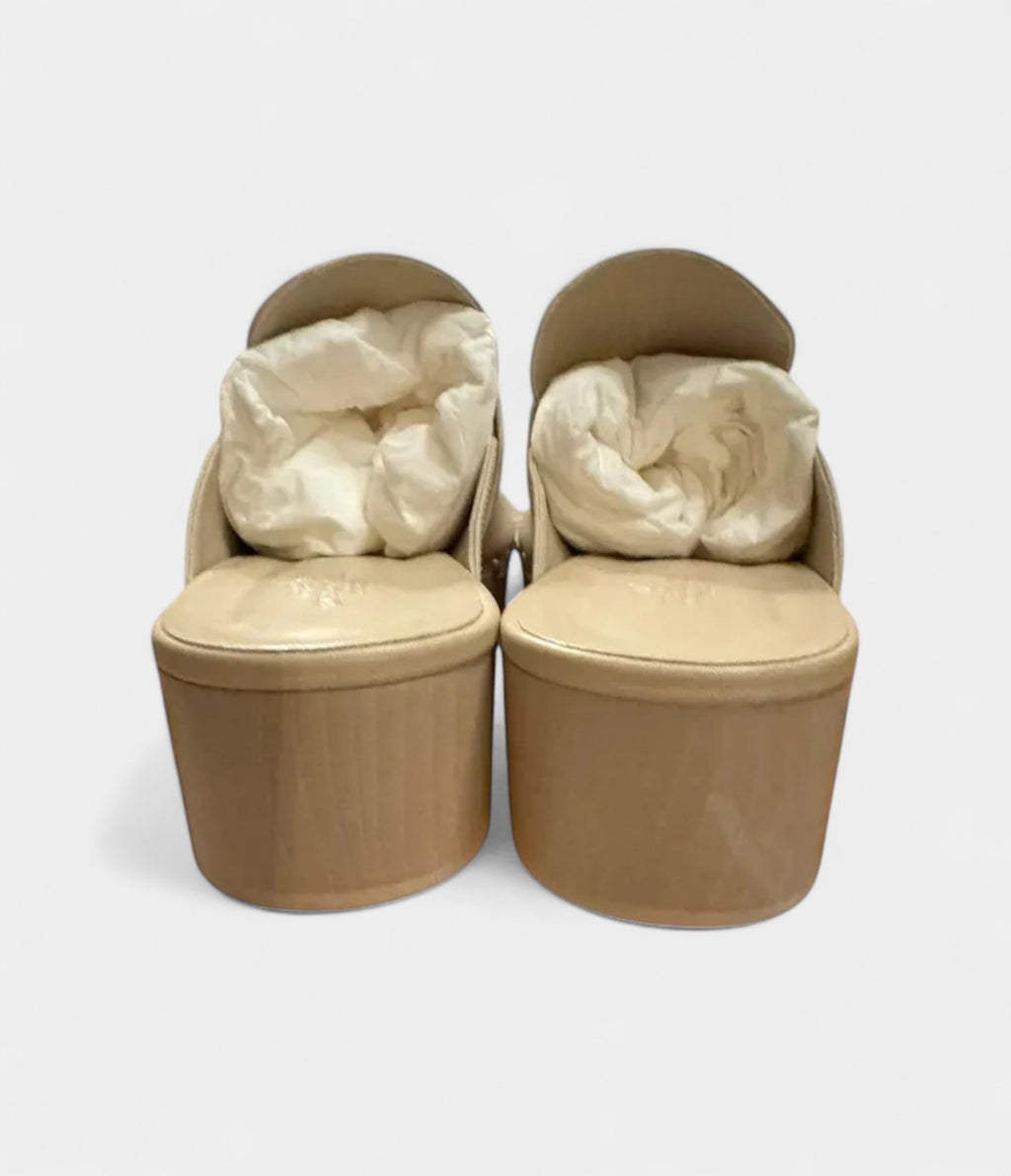 HMLeather Mules & Clogs Where Timeless Craft Meets Modern Comfort
