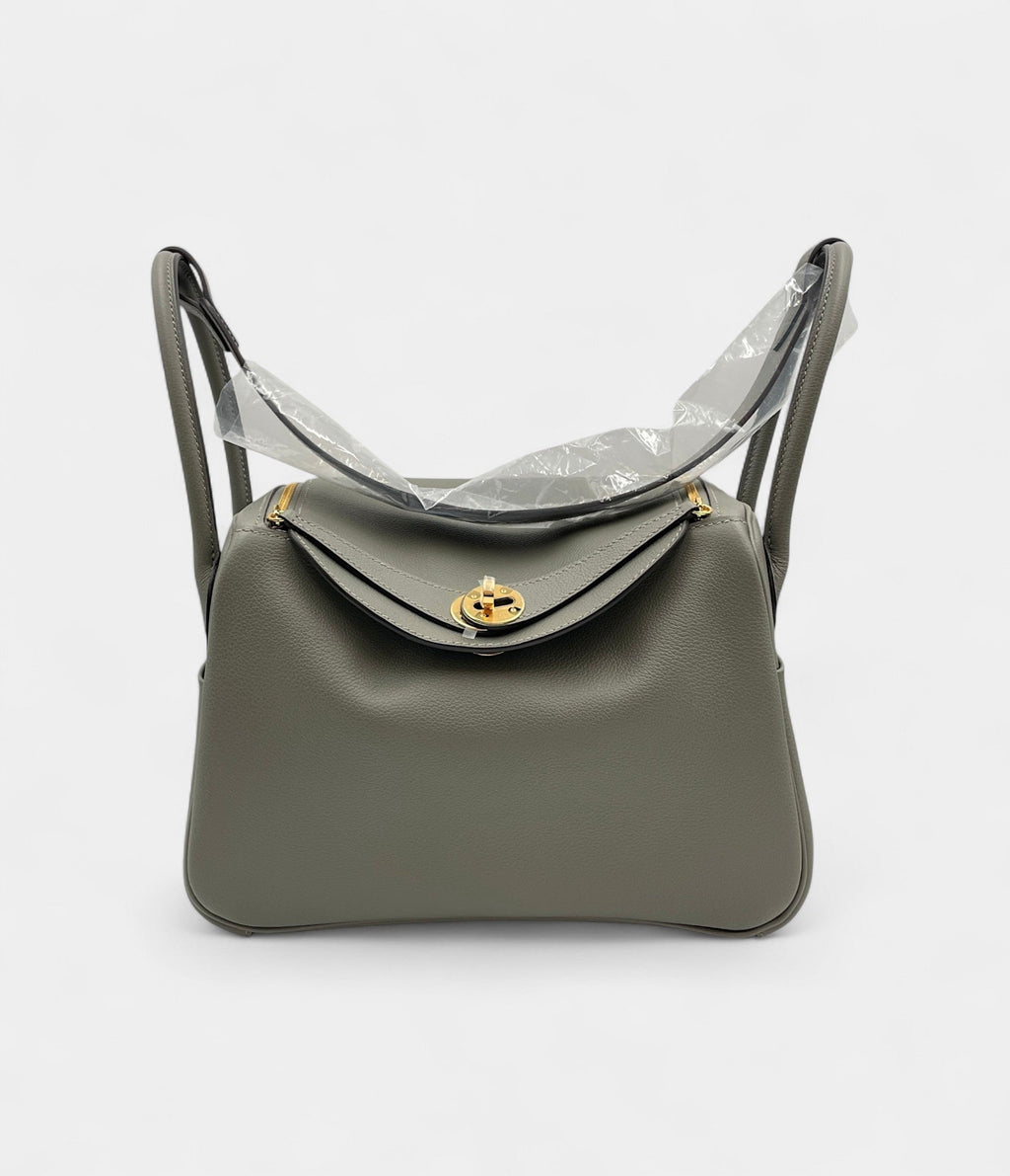 HMLindy 26 in Gris Meyer Evercolor Leather with Gold Hardware