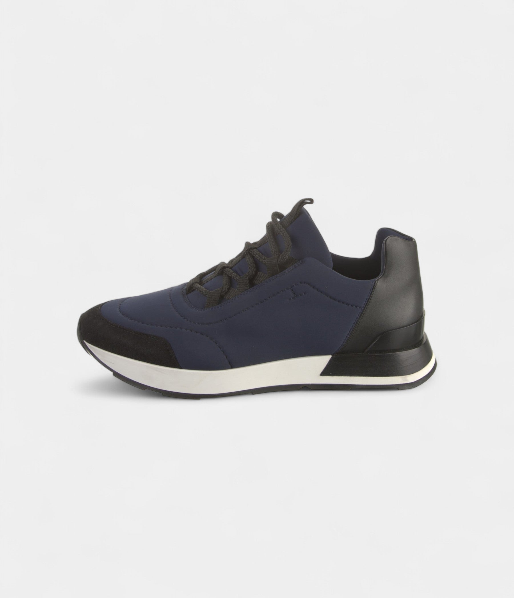 HMMen's Buster Sneakers Style Meets Superior Craftsmanship