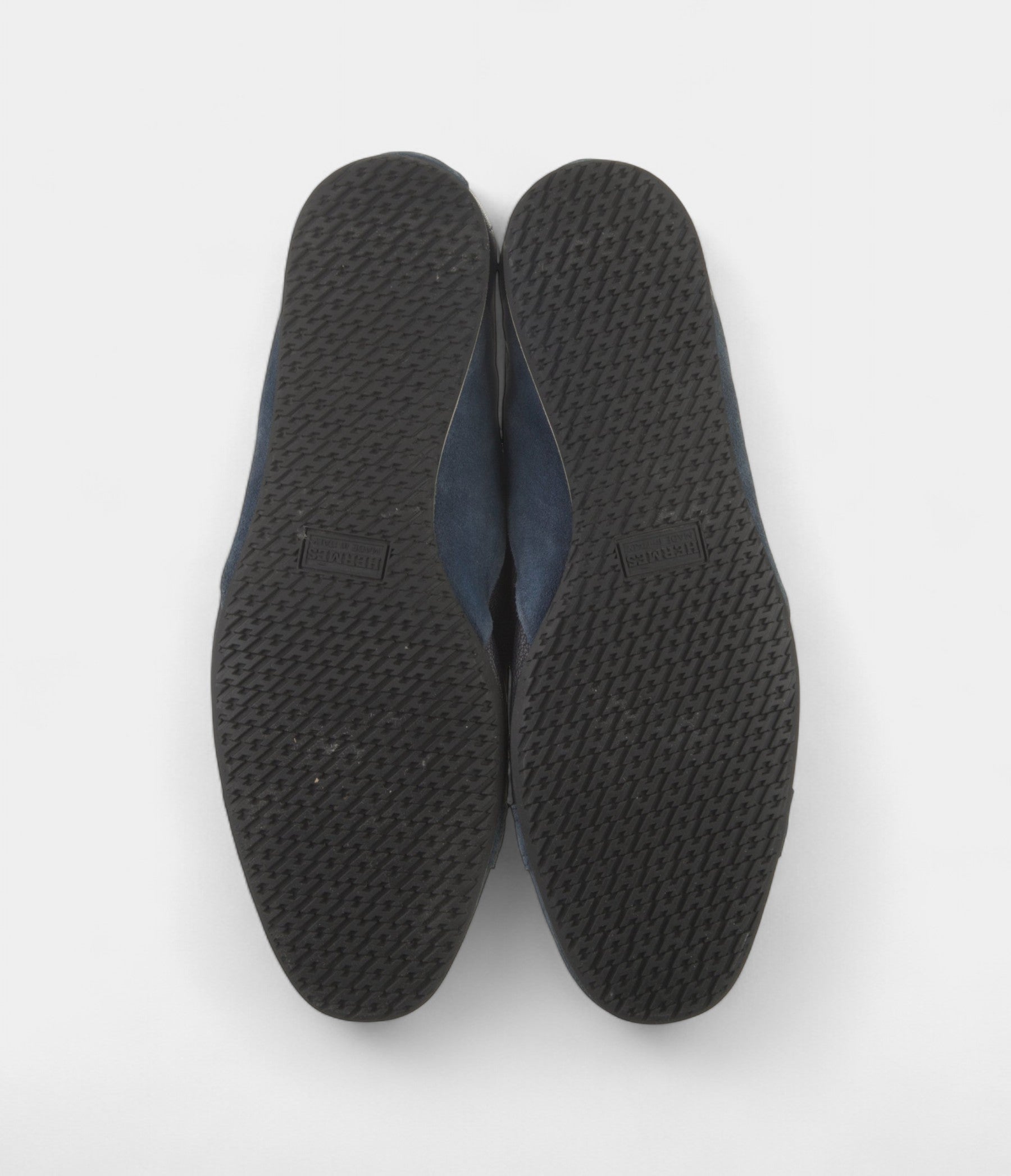 HMMen's Leather Sneakers Classic Luxury With A Modern Touch