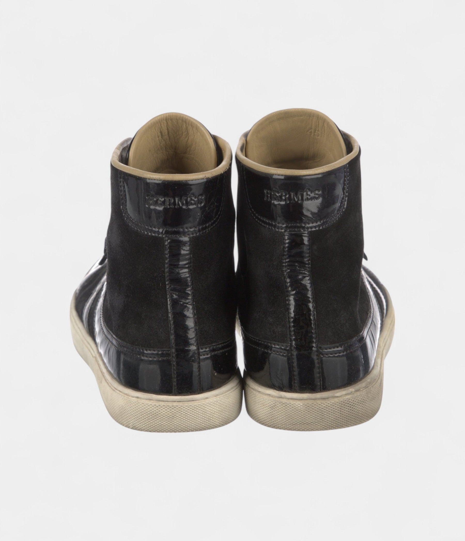 HMMen's Quantum Sneakers Futuristic Design Meets Timeless Craftsmanship
