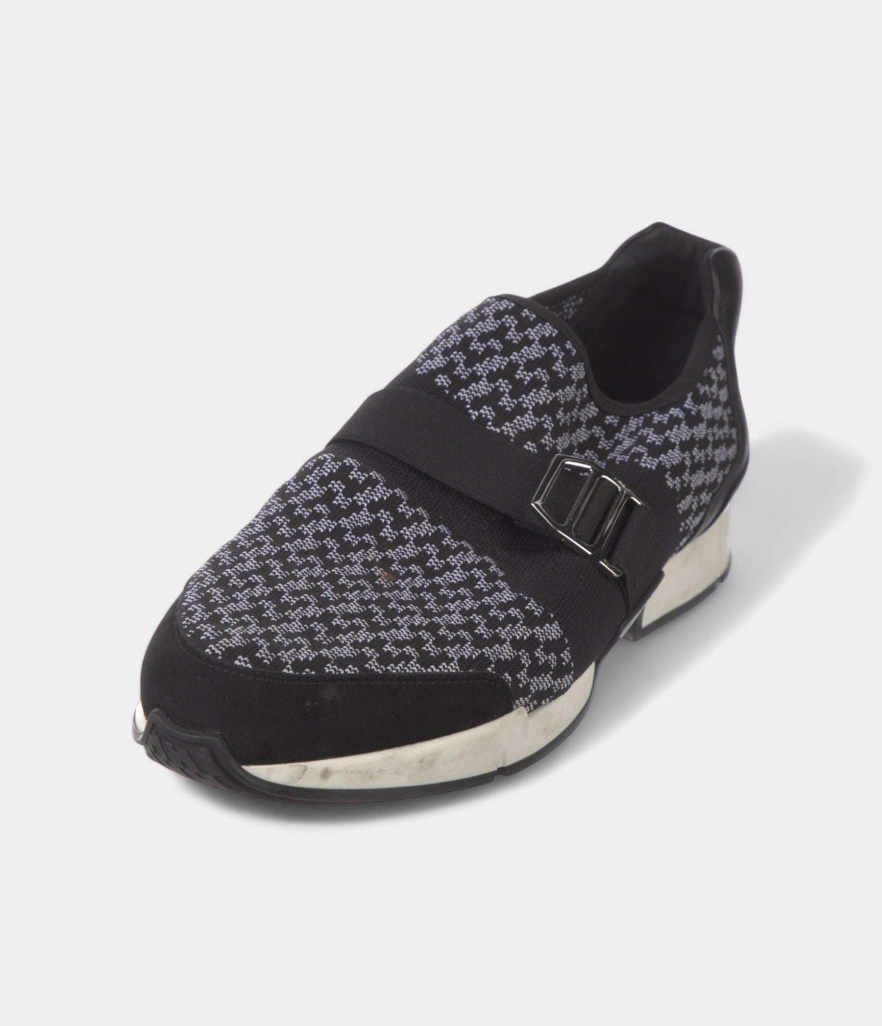 HMMen's Run Sneakers Speed Comfort And Timeless Elegance
