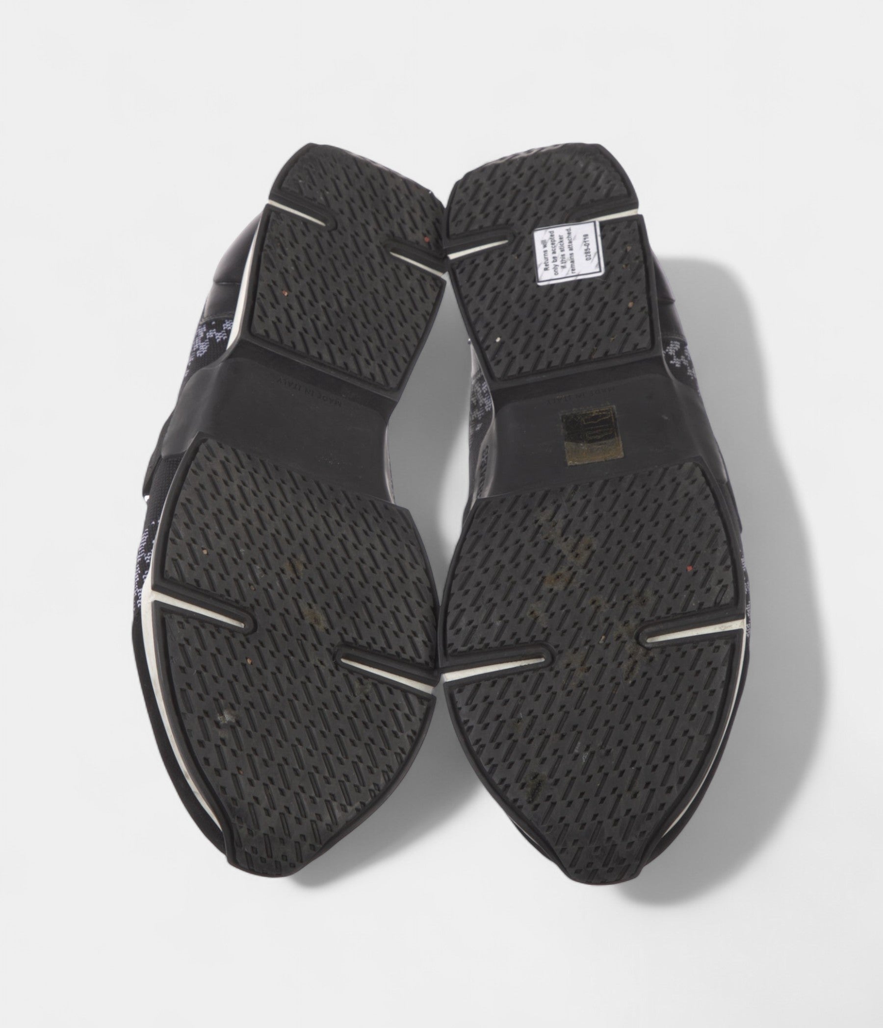 HMMen's Run Sneakers Speed Comfort And Timeless Elegance