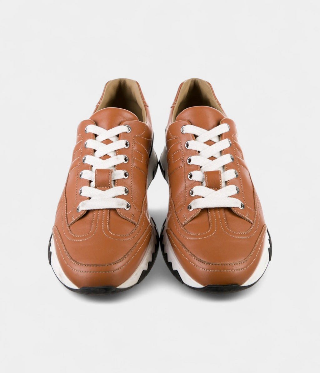 HMMen's Sneakers Trail Refined Performance in Every Step