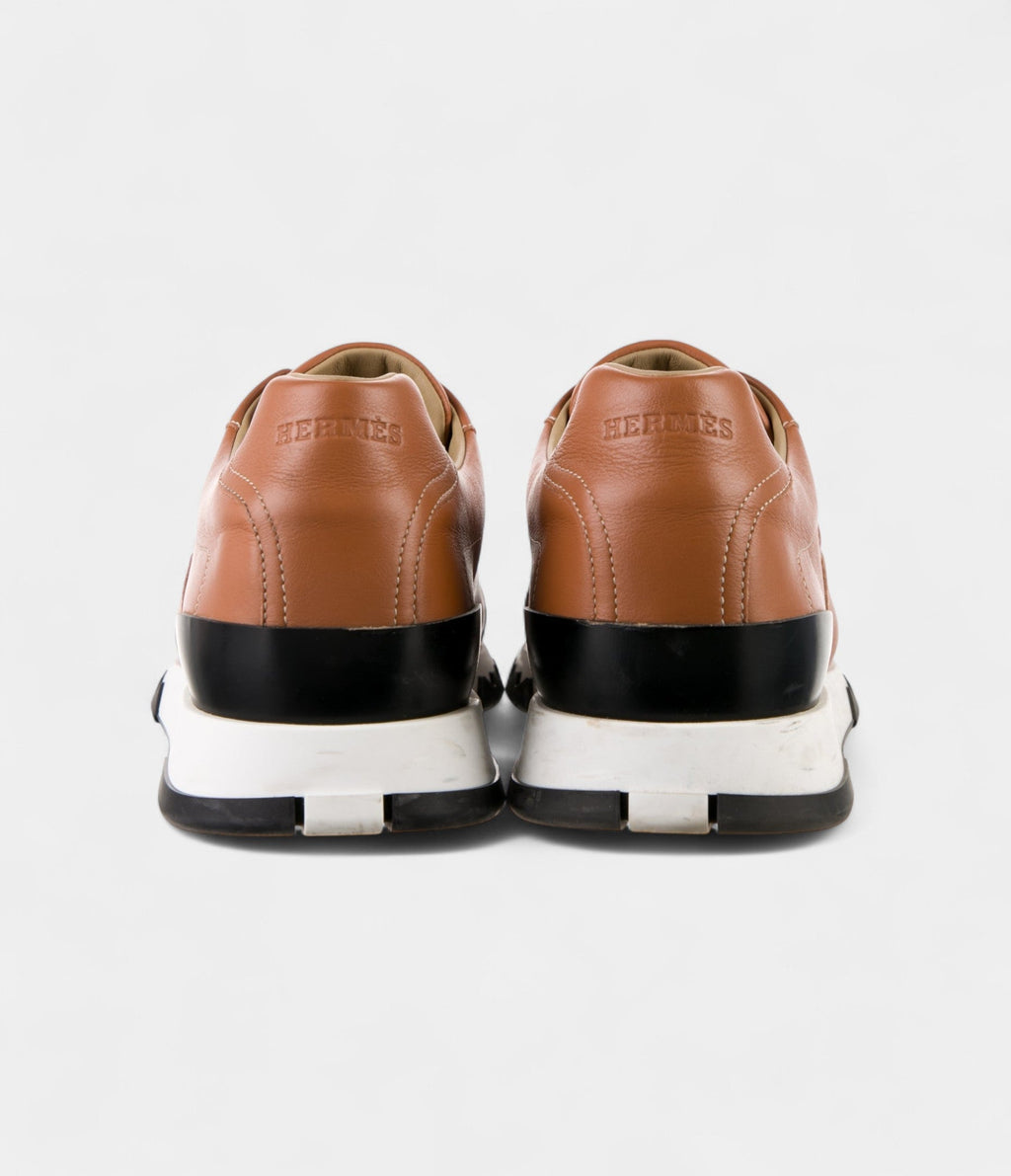 HMMen's Sneakers Trail Refined Performance in Every Step