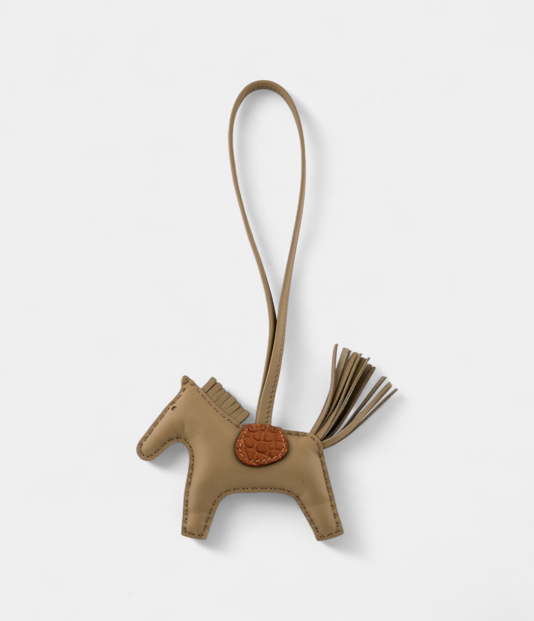 HMMilo & Alligator GriGri Rodeo Touch PM Bag Charm Craftsmanship