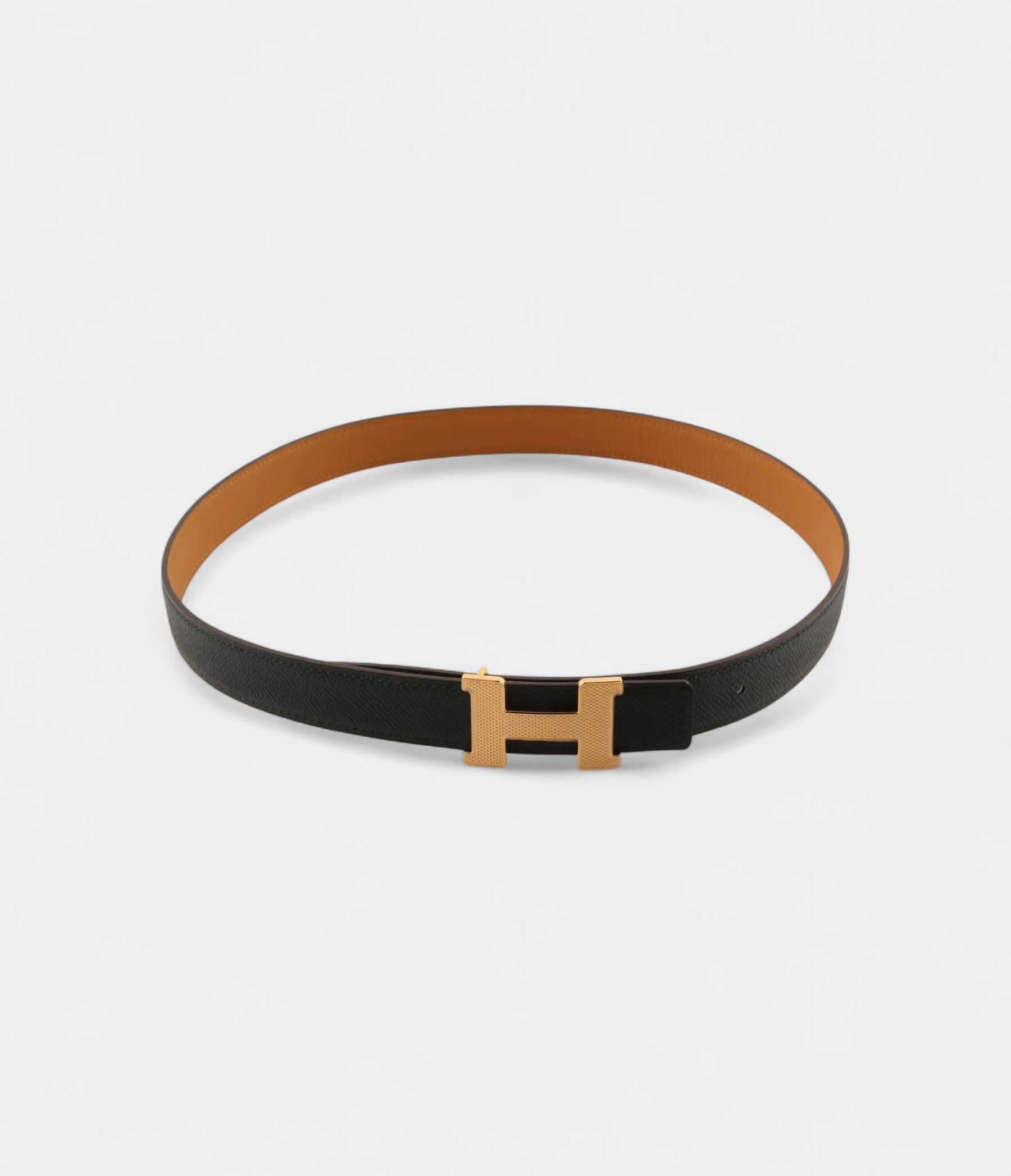 HMMini Constance Guillochée Belt Fusion of Elegance and Versatility