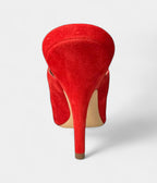 HMMules & Clogs Effortless Luxury for the Discerning