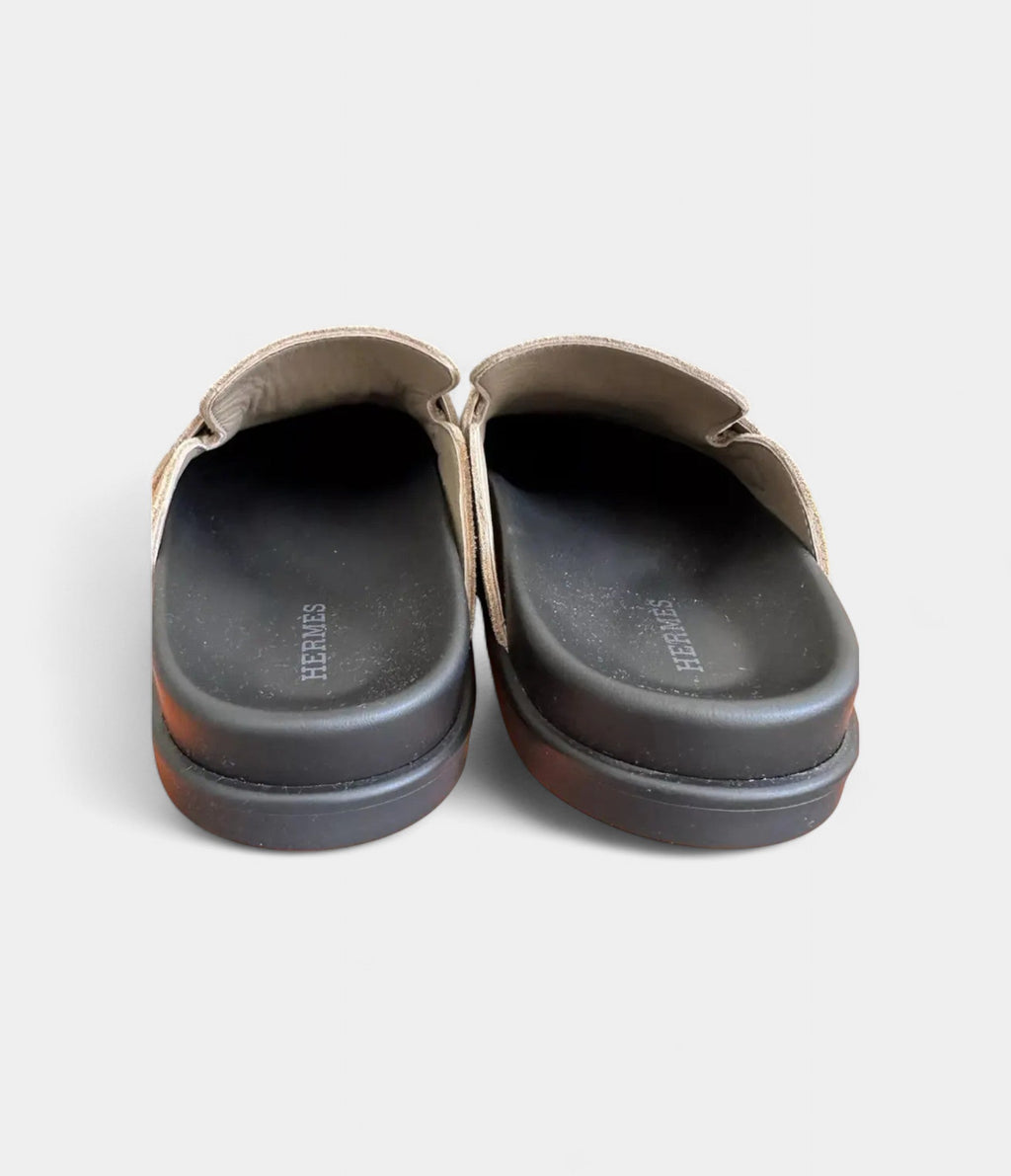 HMMules & Clogs Timeless Elegance in Every Step