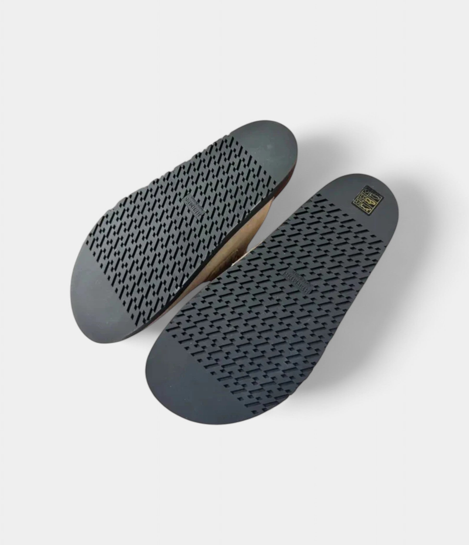 HMMules & Clogs Where Craftsmanship Meets Effortless Style