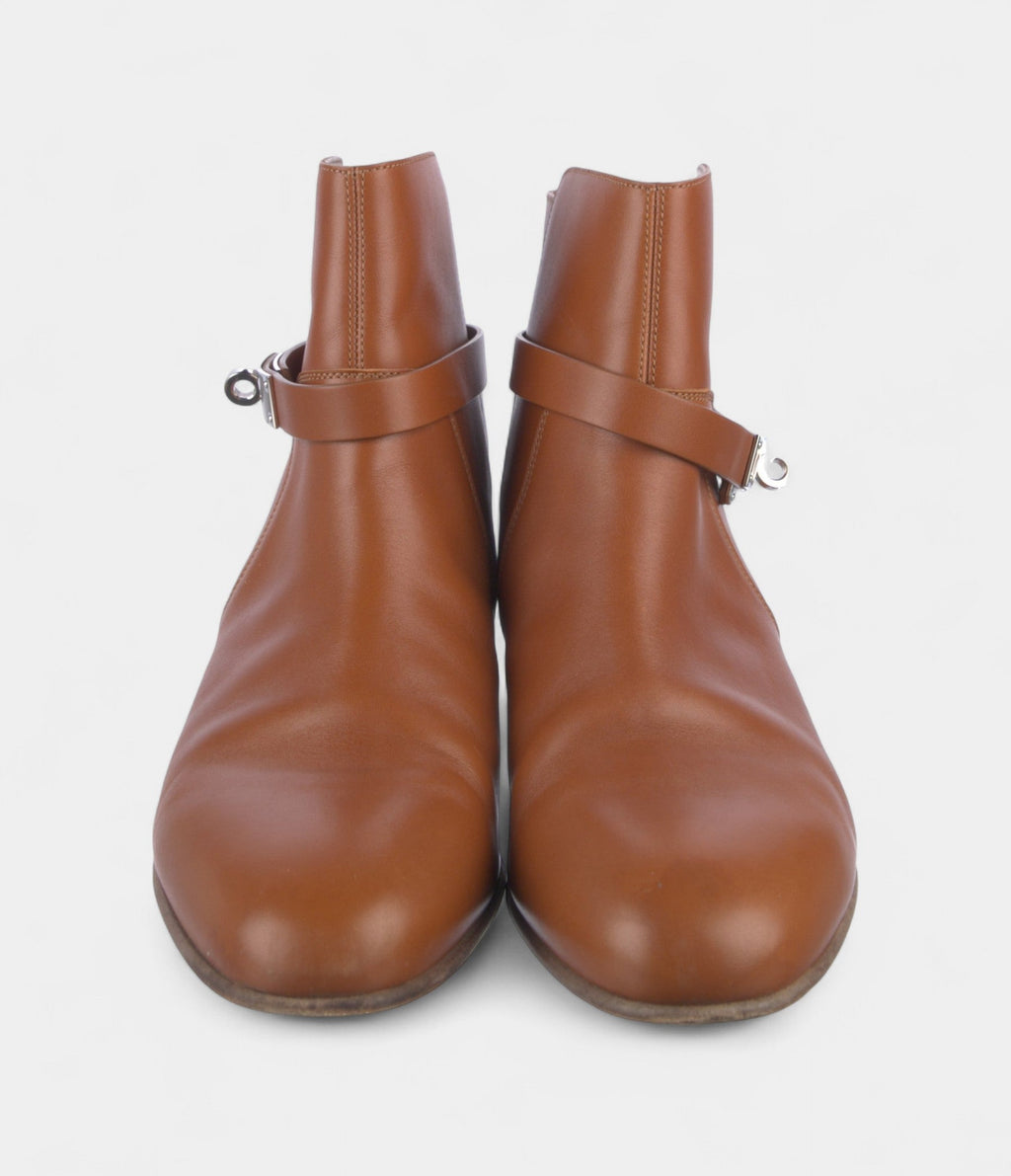 HMNeo Leather Boots Sleek Modernity Timeless Craftsmanship