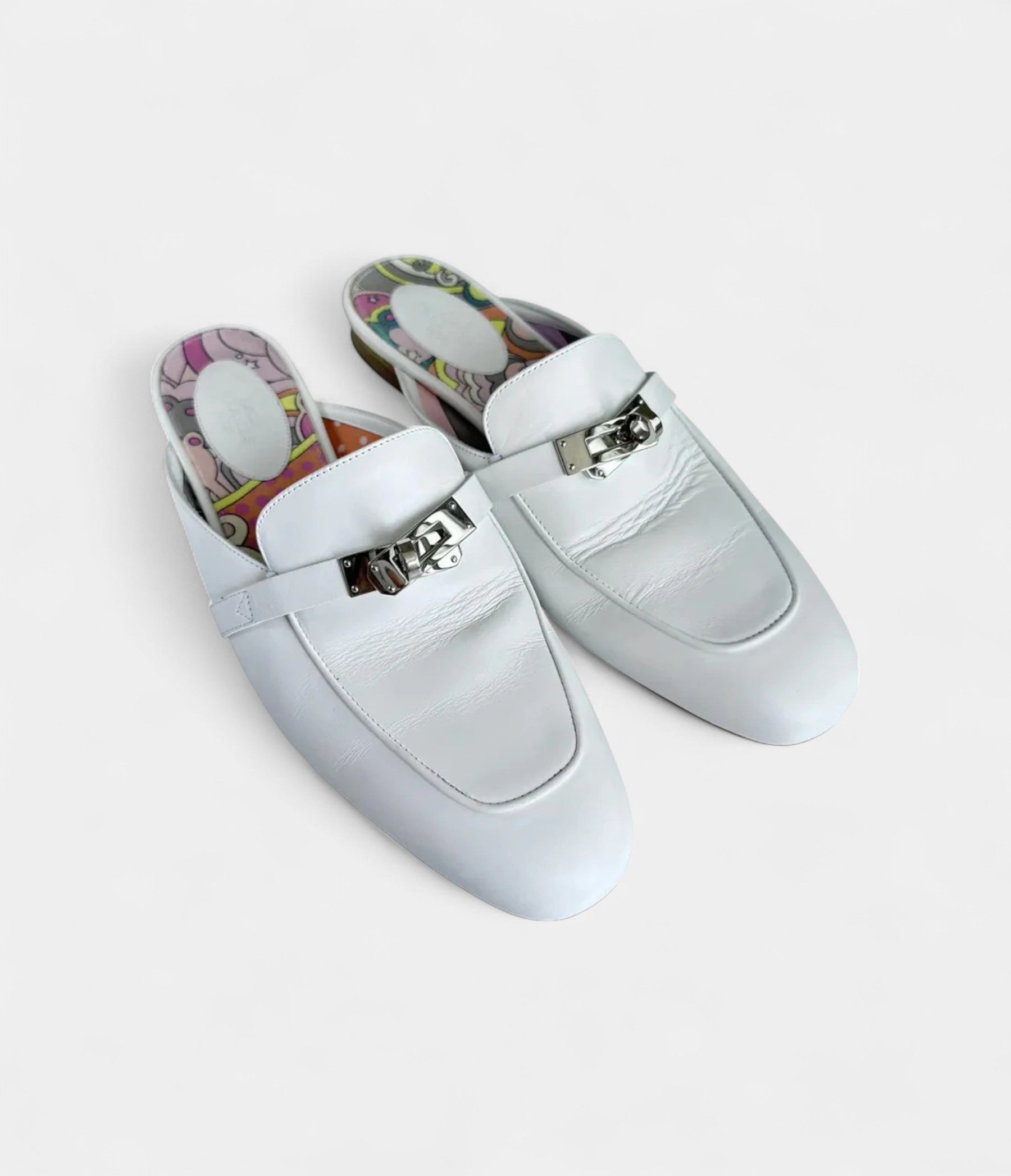 HMOz Leather Mules & Clogs Iconic Elegance with a Contemporary Edge