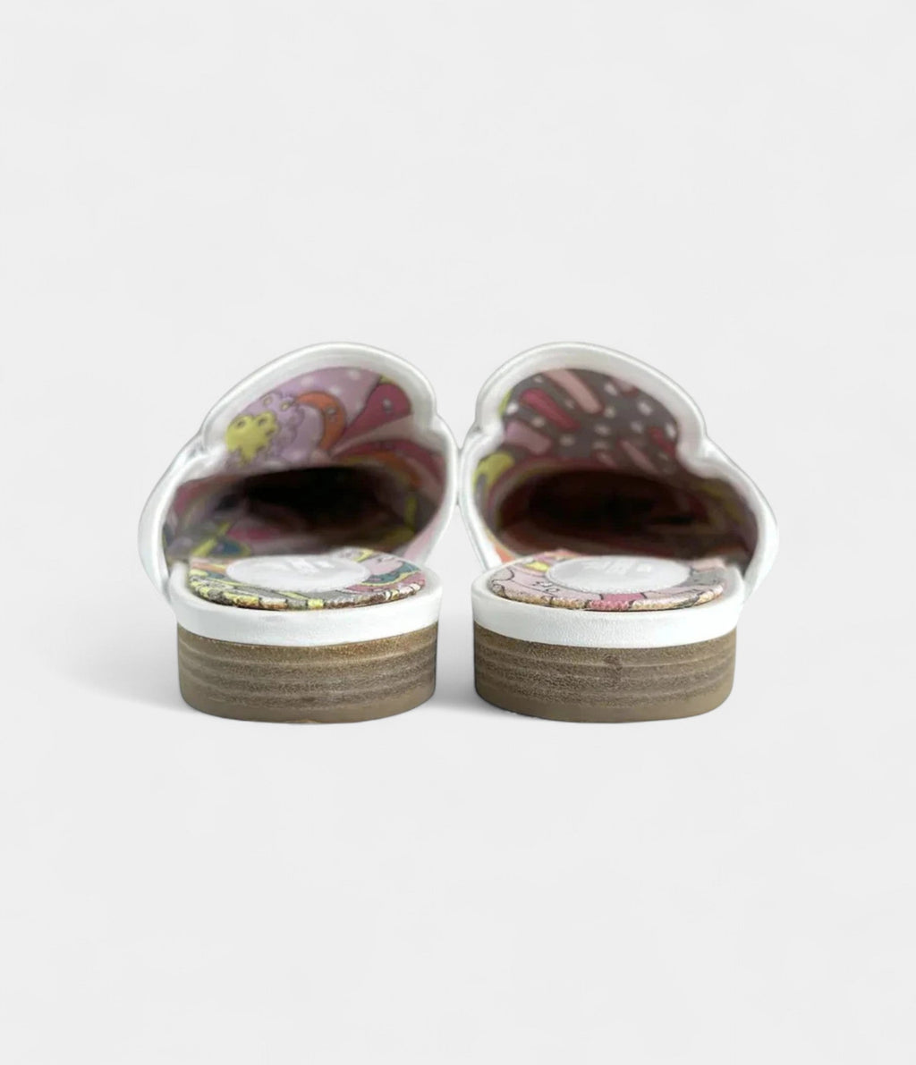 HMOz Leather Mules & Clogs Iconic Elegance with a Contemporary Edge