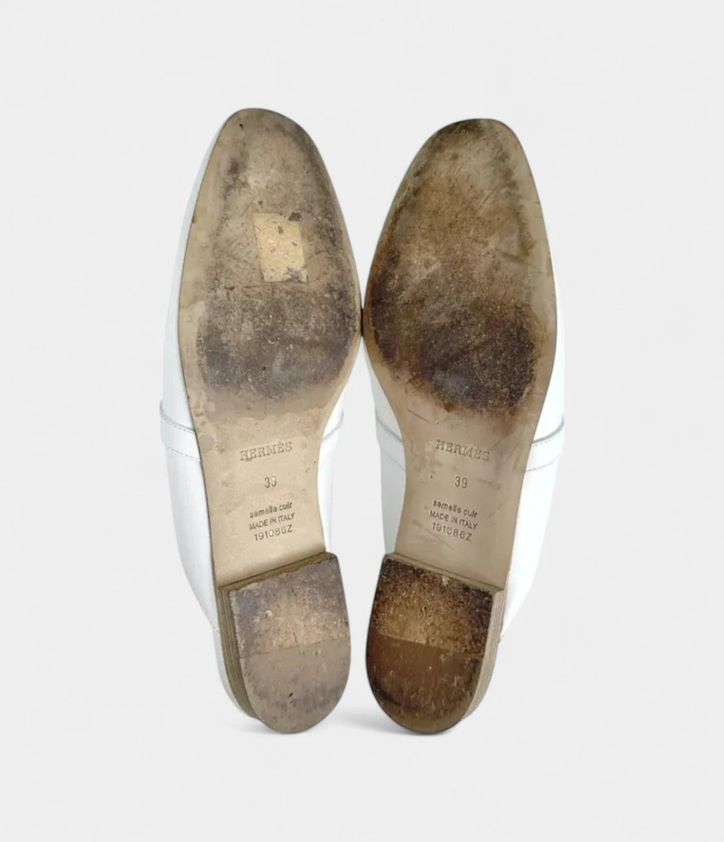 HMOz Leather Mules & Clogs Iconic Elegance with a Contemporary Edge