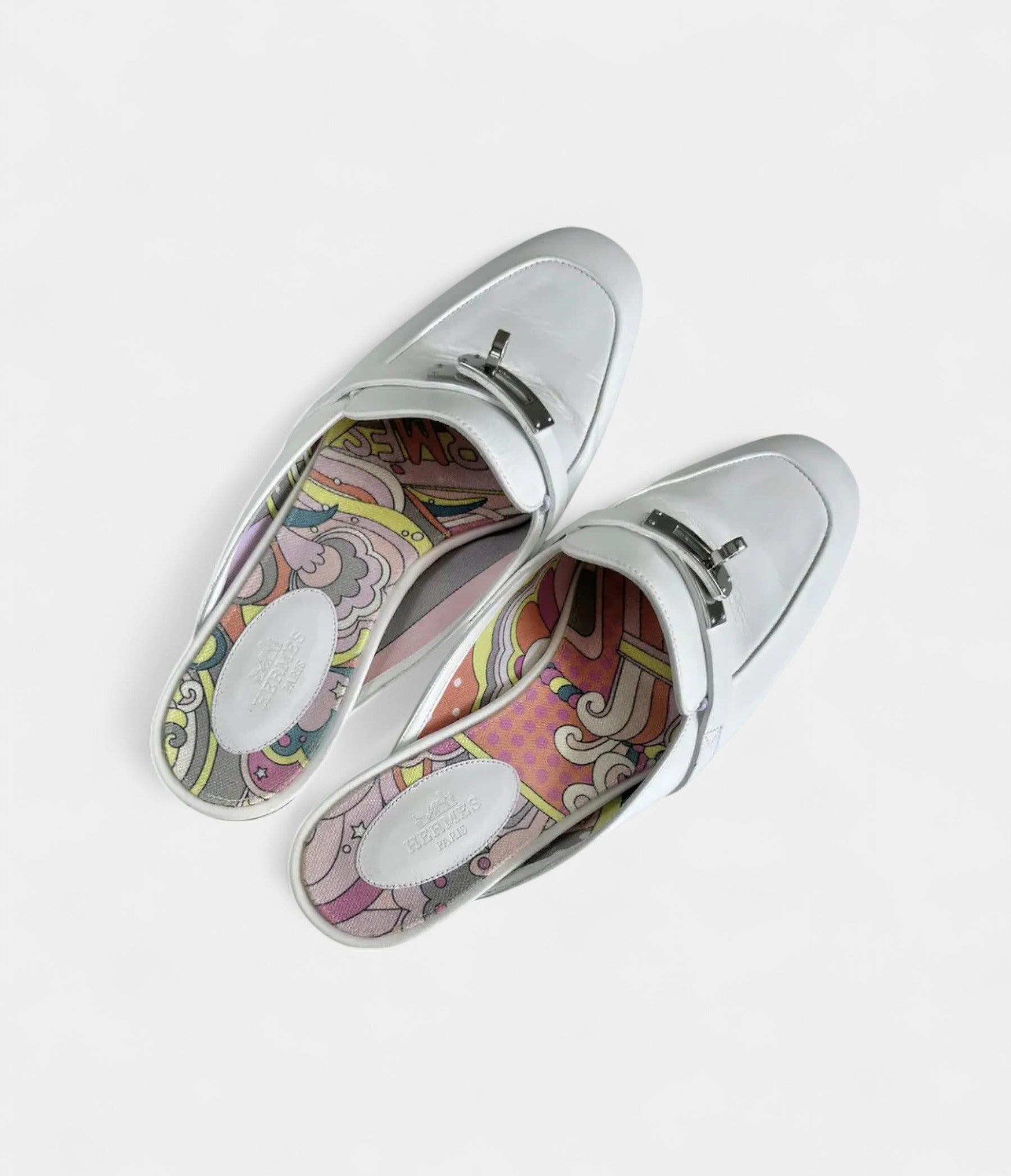 HMOz Leather Mules & Clogs Iconic Elegance with a Contemporary Edge