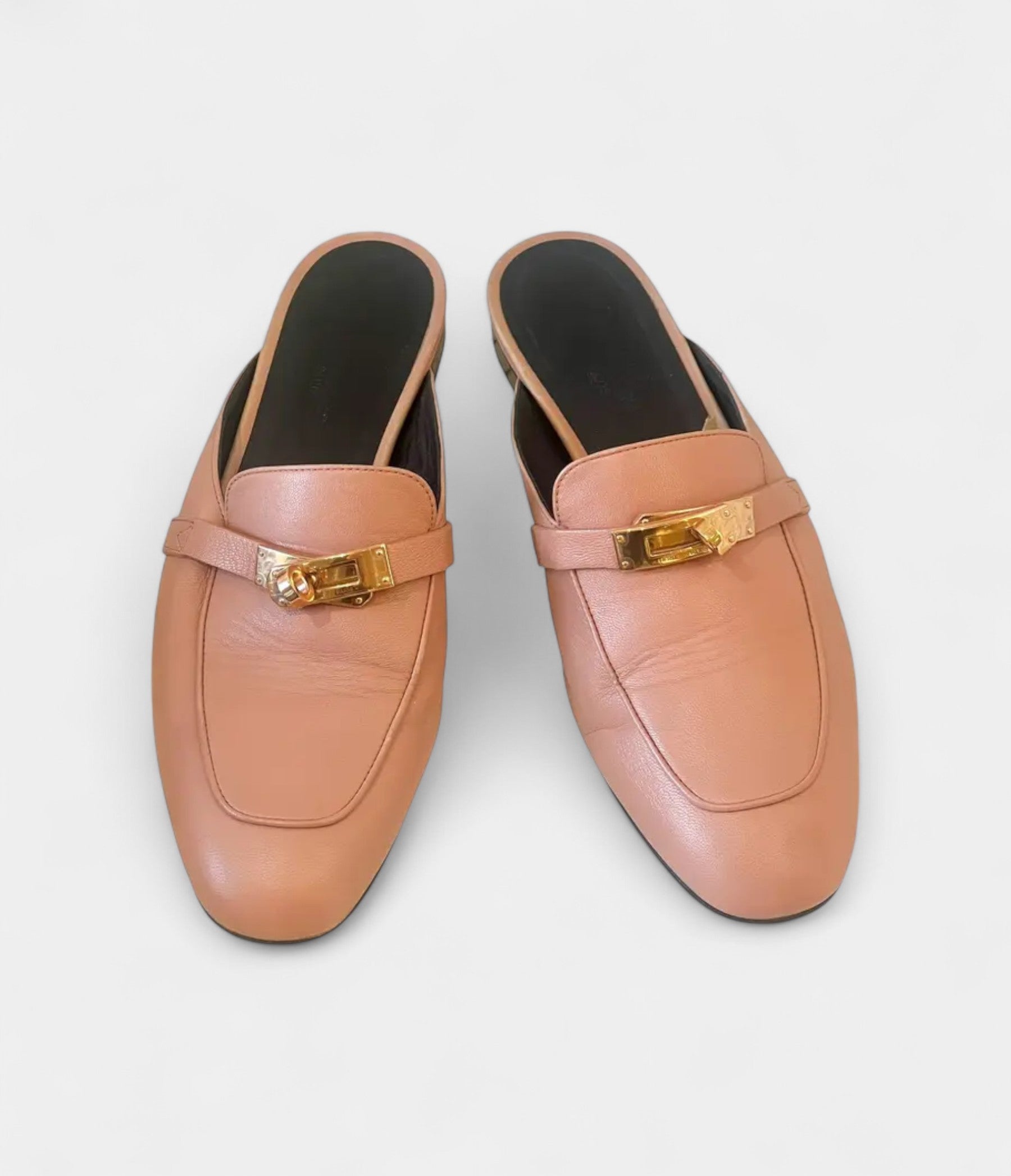 HMOz Leather Mules & Clogs Sophisticated Style Meets Everyday Luxury