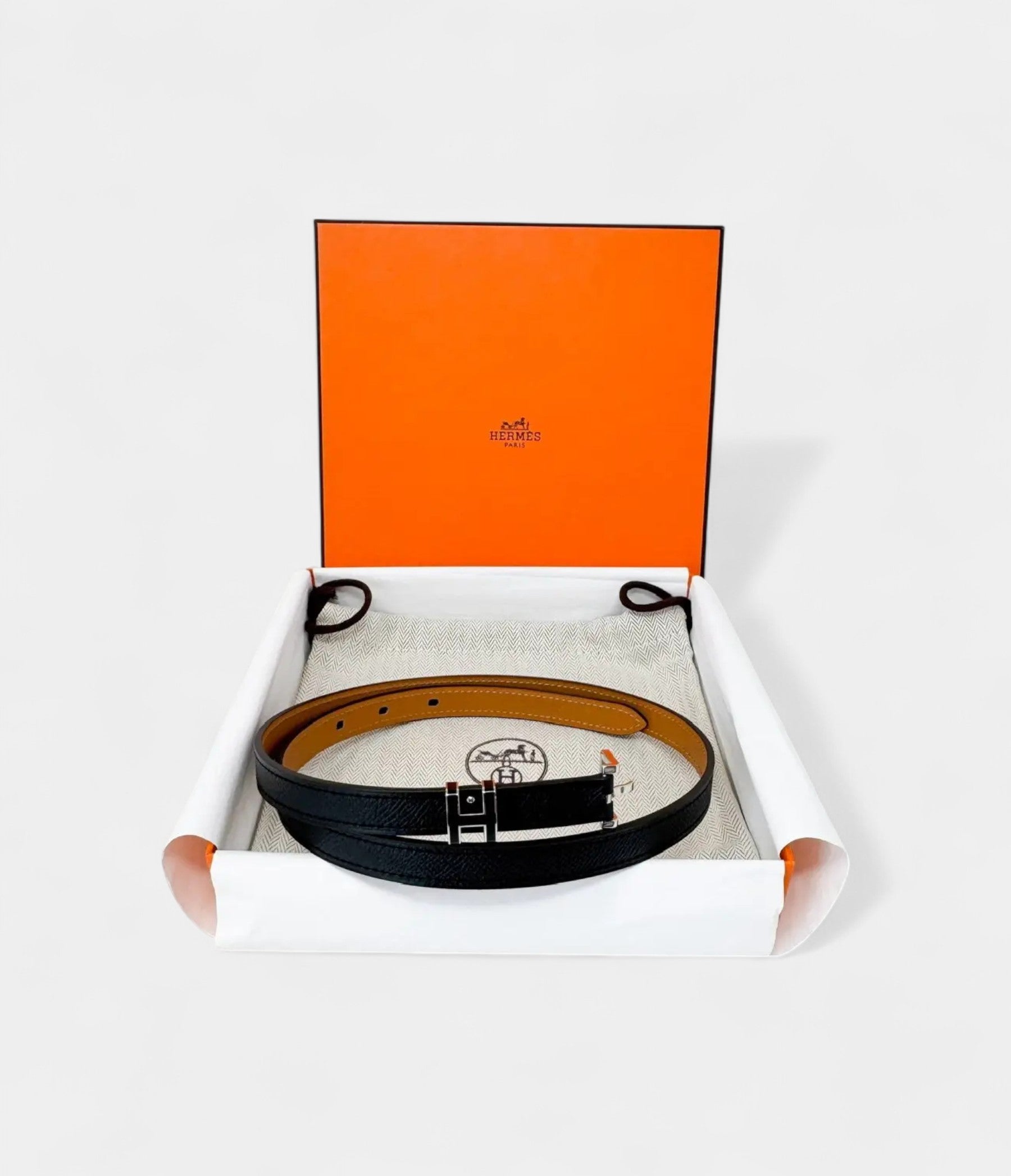 HMPop H 15 Belt Subtle Sophistication in a Slim Silhouette