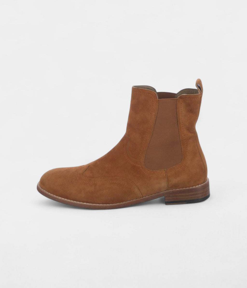 HMSuede Chelsea Boots Effortless Elegance in Every Detail