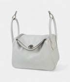HMVerso Lindy 26 in Gris Pale Swift Leather With Palladium Hardware