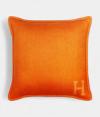 HMYack'n'Dye Pillow Artisanal Luxury in Hand-Spun Tibetan Yak Wool