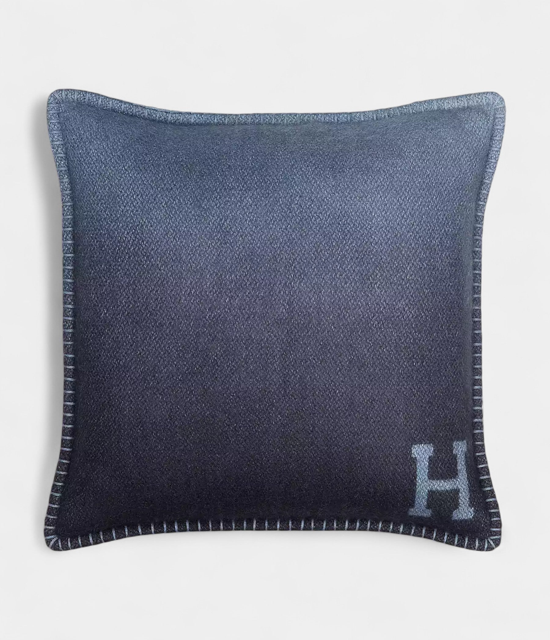 HMYack'n'Dye Pillow Artisanal Luxury in Hand-Spun Tibetan Yak Wool