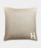 HMYack'n'Dye Pillow Artisanal Luxury in Hand-Spun Tibetan Yak Wool