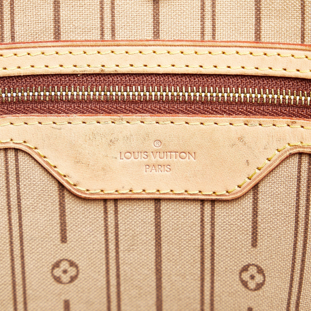 LO-LV bags 2099