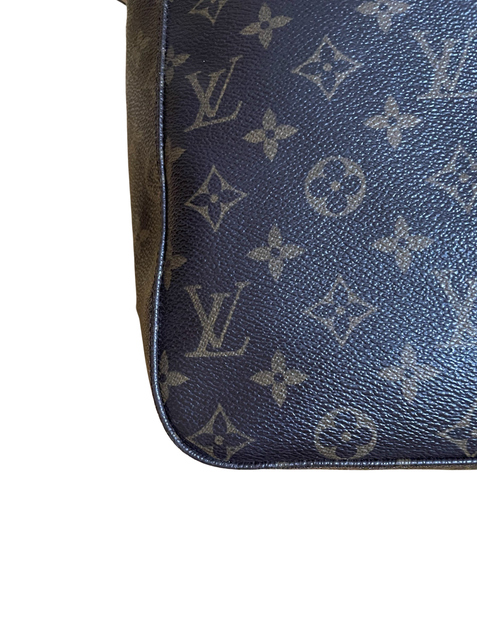 LO-LV bags 13308