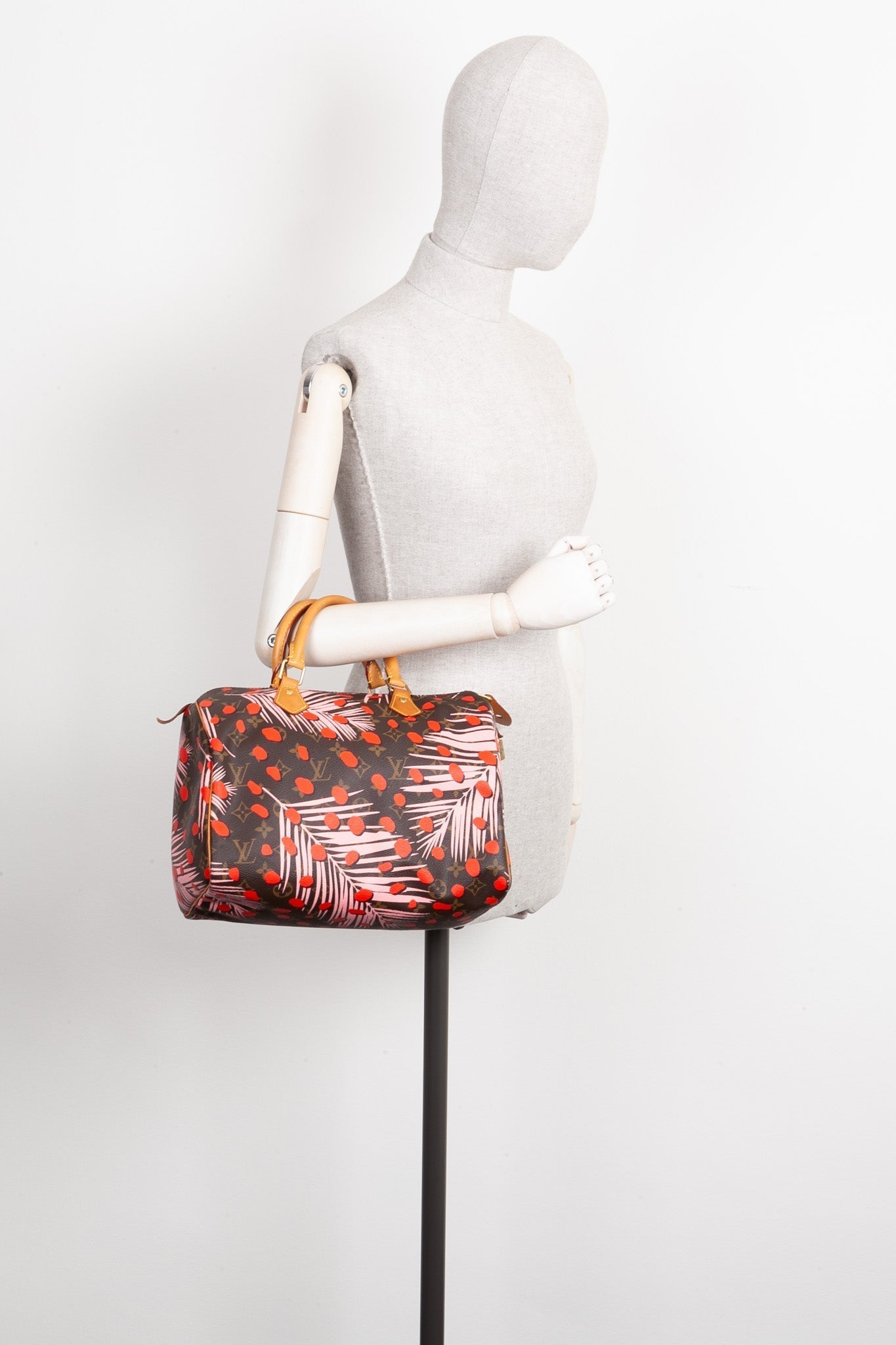 LO-LV bags 6893