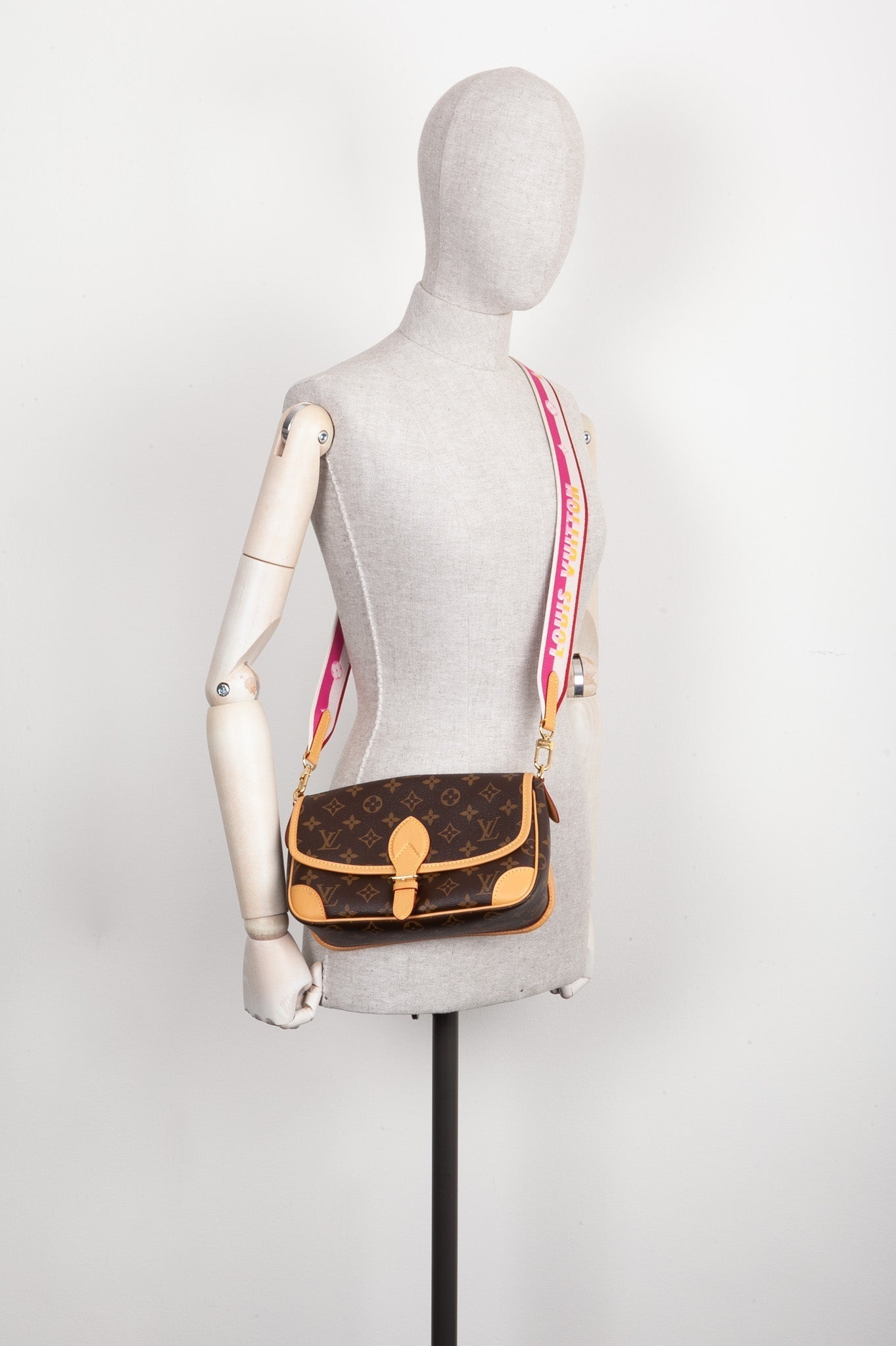 LO-LV bags 7174