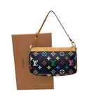 Pochette Accessories
