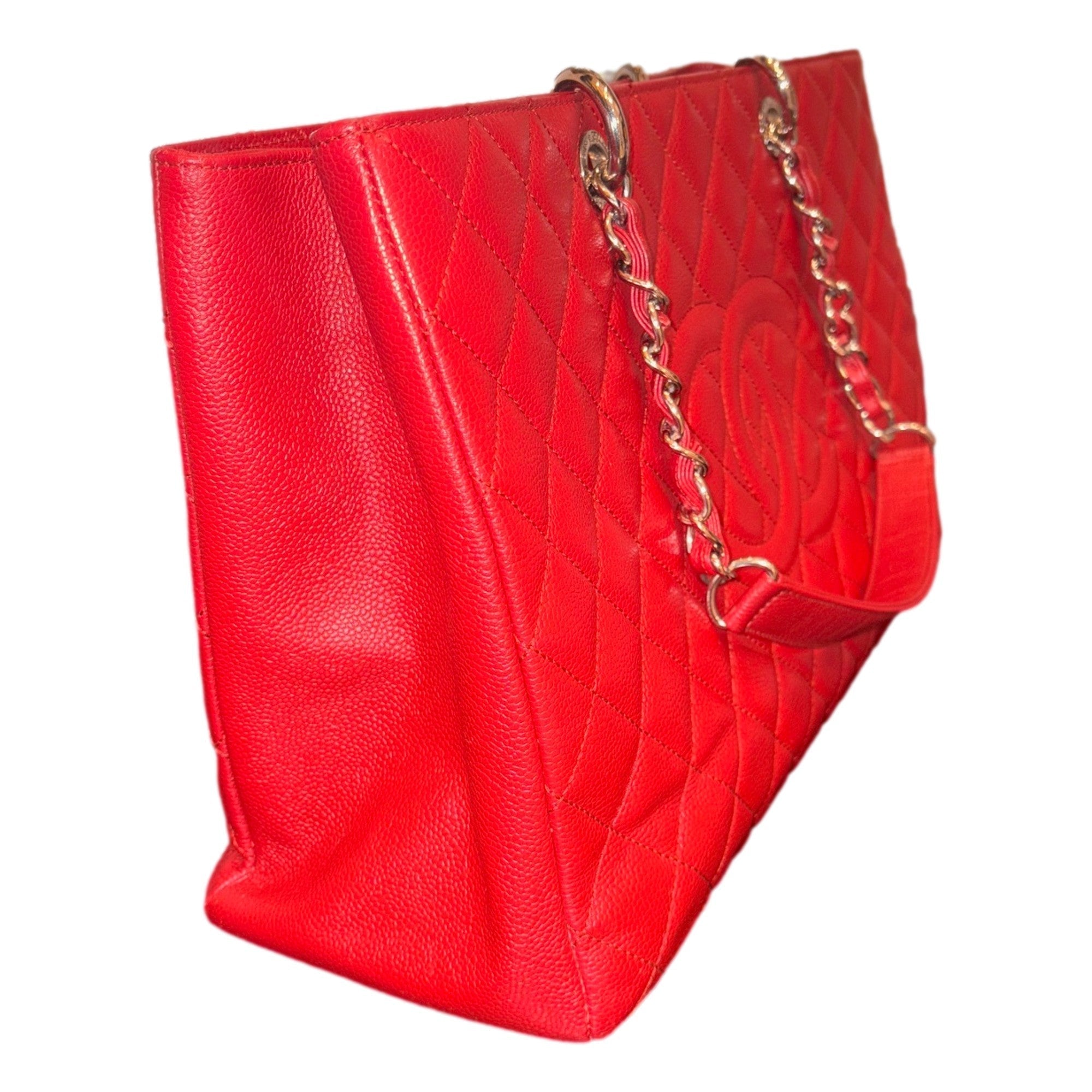 CHNL -  Grand Shopping Tote Quilted Caviar Leather XL Red (GST)
