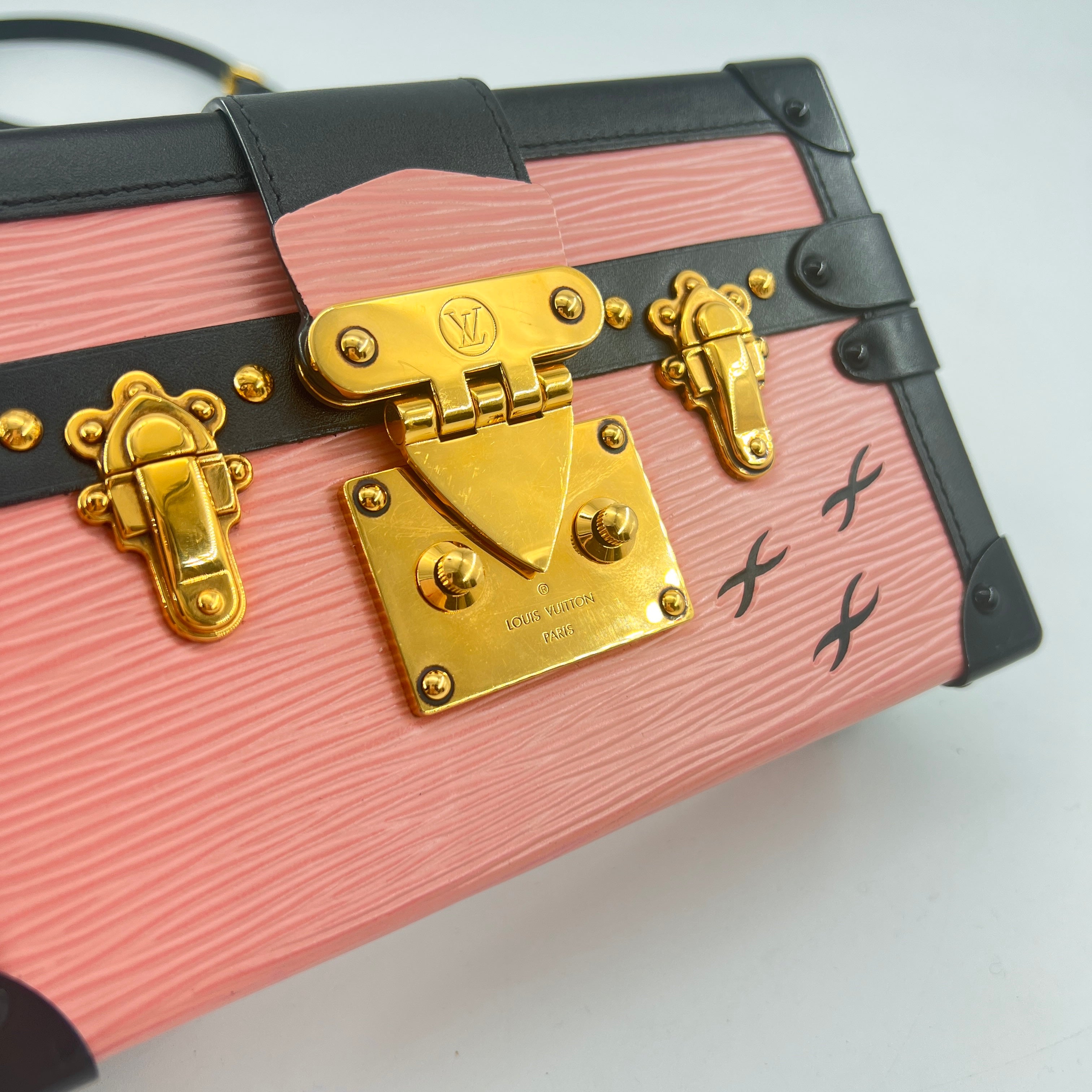 LO-LV bags 7077