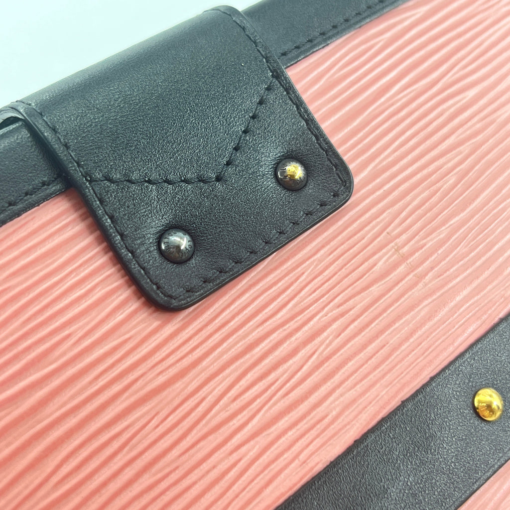 LO-LV bags 7077
