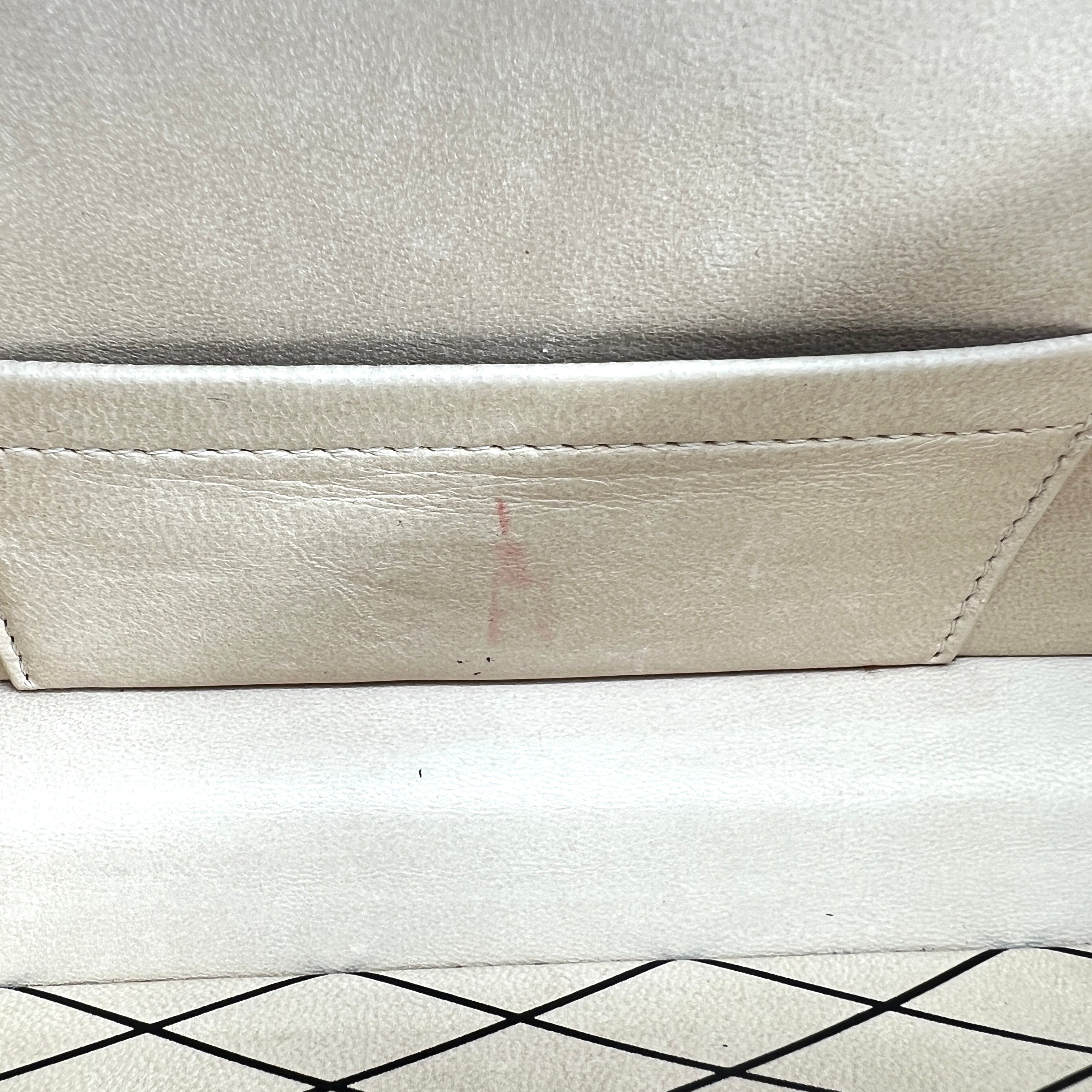 LO-LV bags 7077