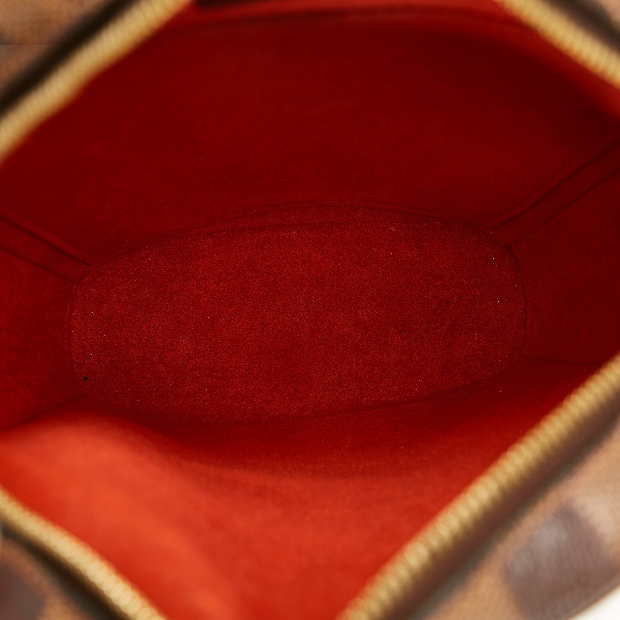 LO-LV bags 6839