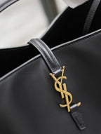 le 37 26cm black calfskin gold hardware