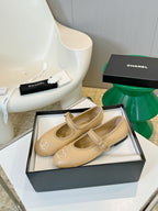 MARY JANE SHOES IN DARK CREAM LAMBSKIN 1