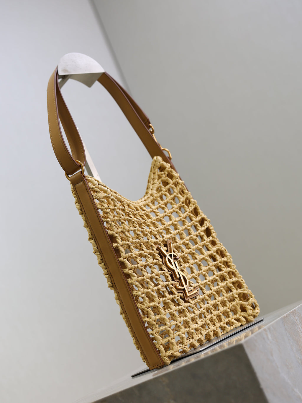 OXALIS 25  IN RAFFIA CROCHET AND LEATHER  BROWN