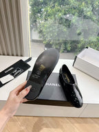 CC MOCCASINS BLACK PATENT CALFSKIN GHW