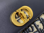 MONTAIGNE AVENUE 22 BAG IN NAVY BLUE CALFSKIN AND MONOGRAM OBLIQUE JACQUARD