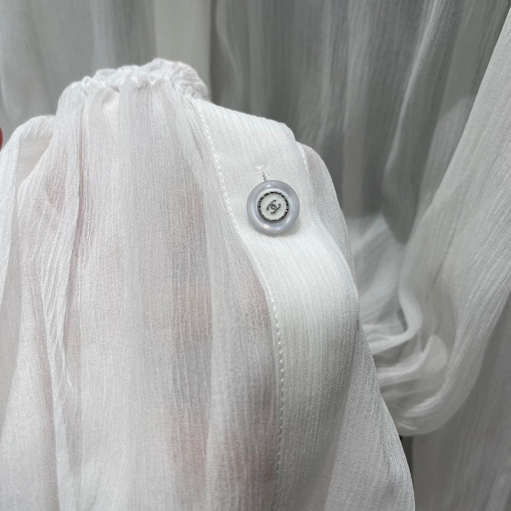 CC READY-TO-WEAR – WHITE SHEER ORGANZA BLO