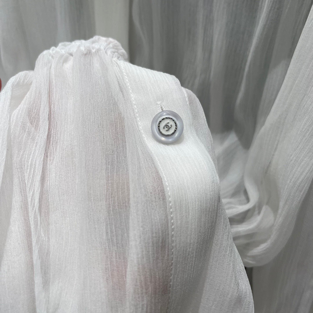 CC READY-TO-WEAR – WHITE SHEER ORGANZA BLO