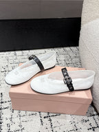 MM BALLET FLATS IN WHITE MESH AND BLACK LEATHER