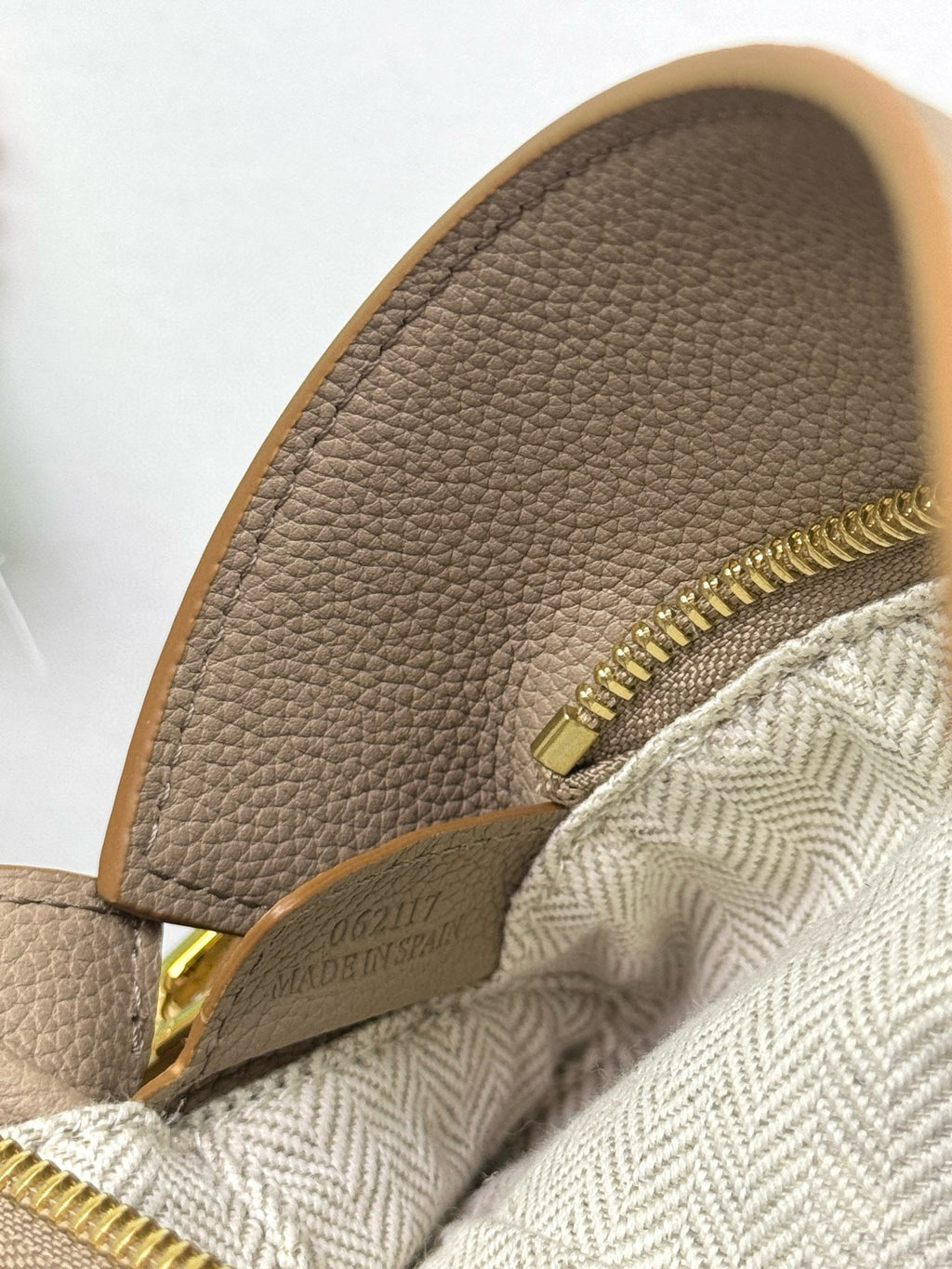 Loewe Small Puzzle Bag in Sand Soft Grained Calfskin